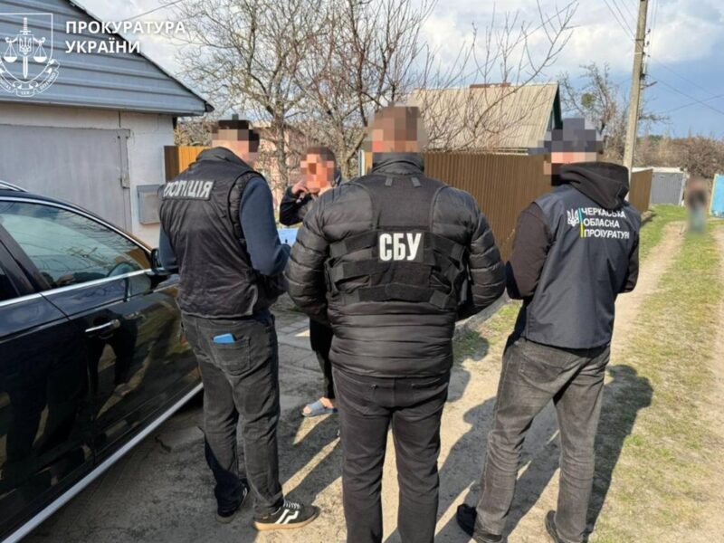 Удар по Умані: підрядник привласнив 1,4 млн на відбудові будинку