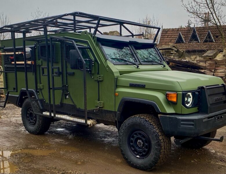 Україна отримала ще п’ять бронемашини MEDIGUARD