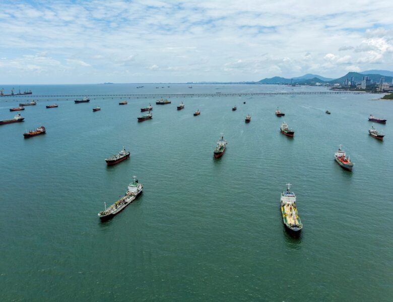 В іранському порту скупчуються нафтові танкери – ЗМІ