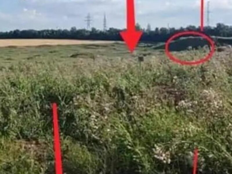 В Маріуполі знайшли приховане масове поховання