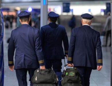 В Німеччині пілоти двох авіакомпаній влаштували страйк