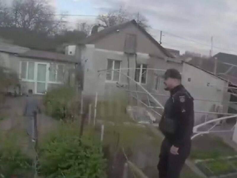 В Одесі на дитину напав озброєний чоловік