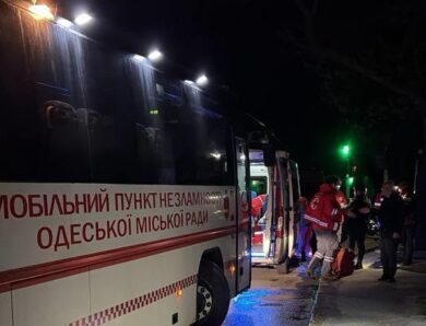 В Одесі п’ятеро постржделих внаслідок нічної атаки РФ