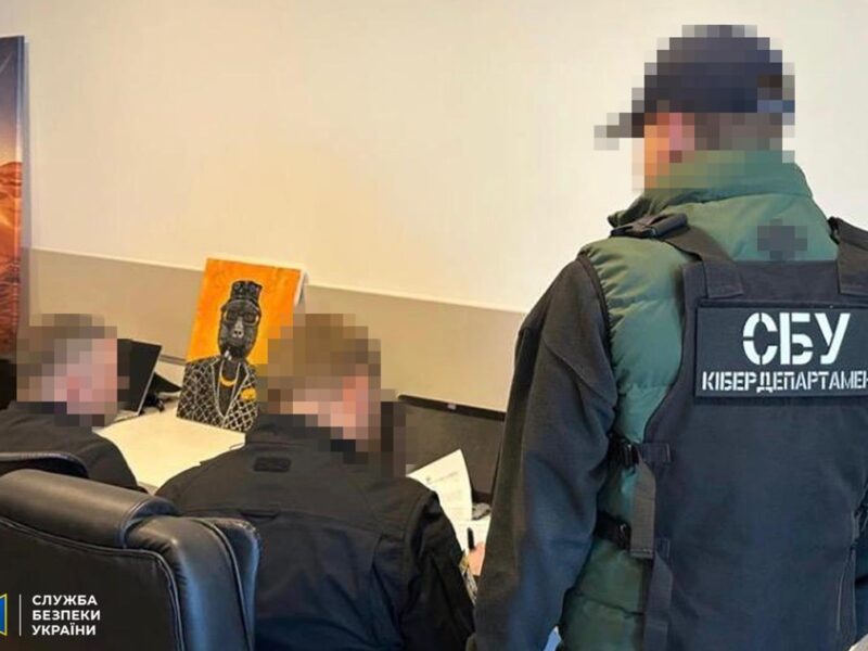 В Одесі викрили кол-центр, який щомісяця “заробляв” $100 тисяч