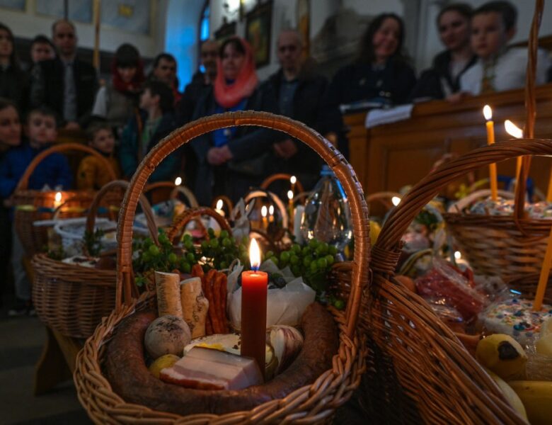 В одній із областей заборонили нічні служби на Великдень