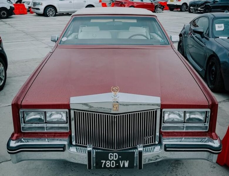 В Україні помітили рідкісний Cadillac Eldorado Biarritz 80-х років