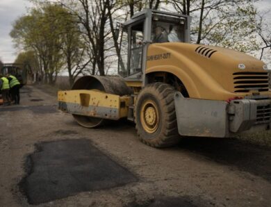 В Уряді заявили про рекордні темпи ремонту доріг