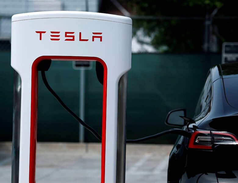 В Європі зросла кількість реєстрацій електрокарів Tesla