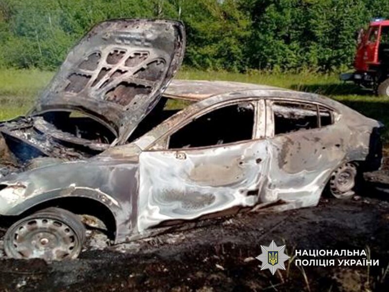 Вбивство сімʼї на Чернігівщині: троє обвинувачених отримали довічне