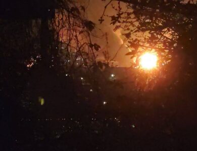 Вдруге за тиждень: у Туапсе після атаки палає НПЗ