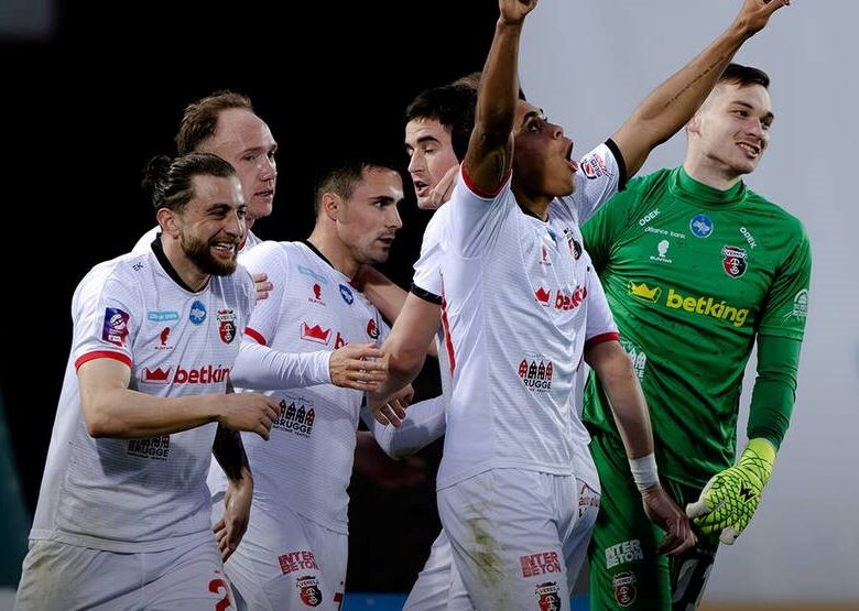 Верес перемагає Оболонь завдяки неуважності воротаря