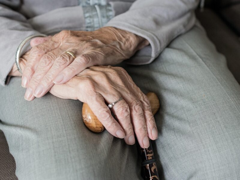 Відкладене життя: про що справді шкодують люди на порозі смерті