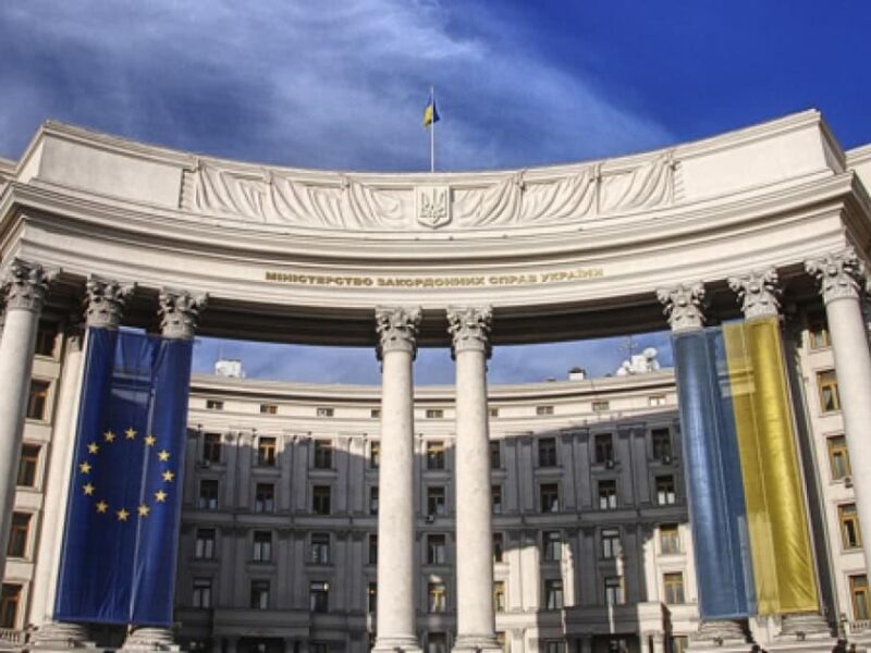 Вкрадене Росією зерно: МЗС викликало посла Ізраїлю