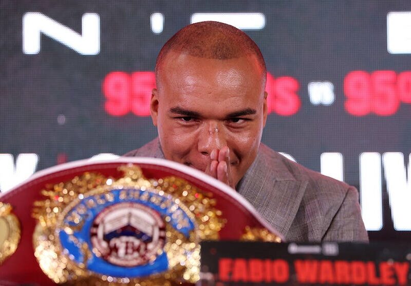 Вордлі заявив, що бій Усик – Дюбуа для нього не має значення