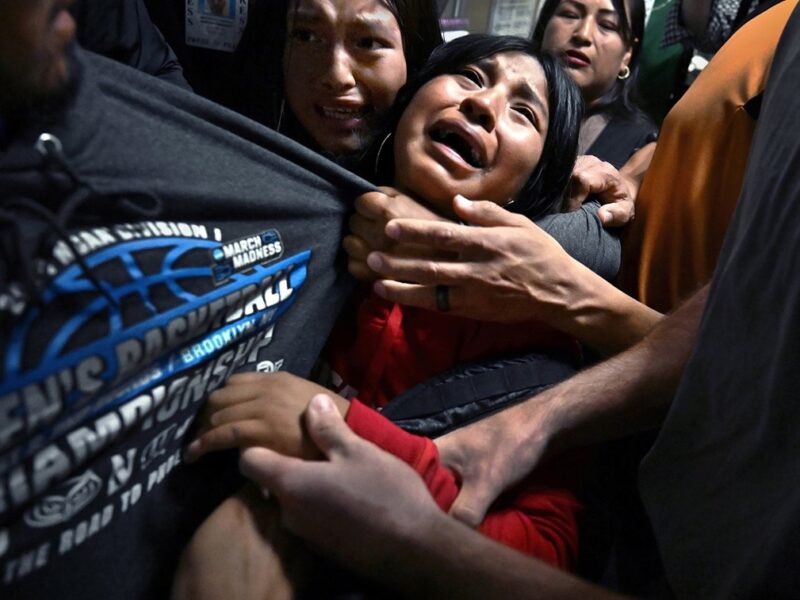 World Press Photo 2026: переможець – знімок затримання ICE мігранта