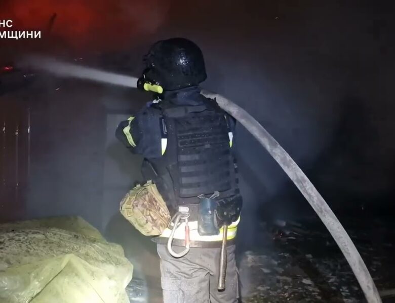 Суми: росія атакувала житловий сектор