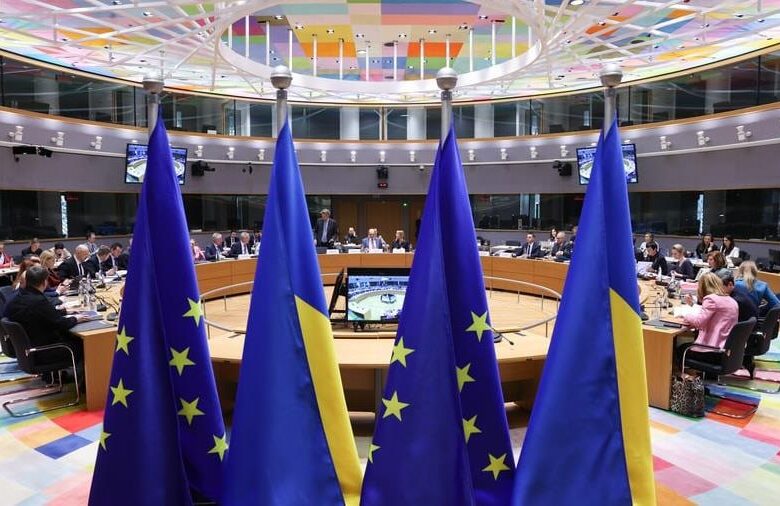 ЄС схвалив &euro;90 млрд Україні і санкції проти Росії