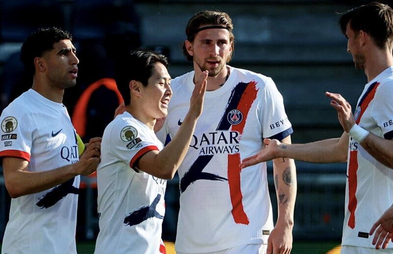 Забарний отримав свої оцінки за матч Ліги 1