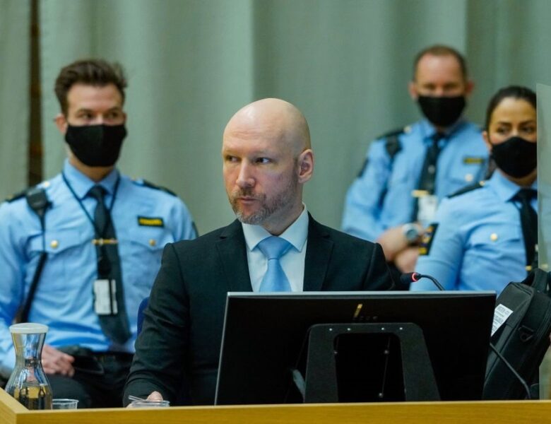 Засуджений за теракти Брейвік змінив ім&rsquo;я