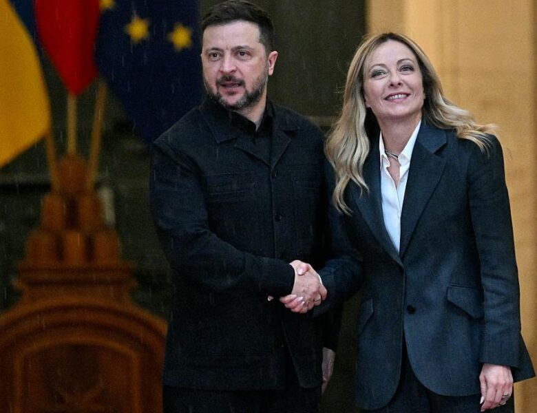 Зеленський прибув у Рим і зустрівся з Мелоні