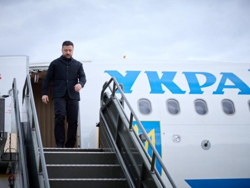 Зеленський прибув з візитом на Кіпр