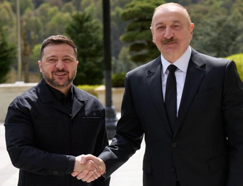 Зеленський прибув з візитом в Азербайджан