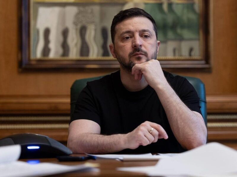 Зеленський провів переговори з Папою Римським