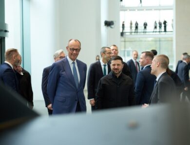 Зеленському і Мерцу представили українські БпЛА