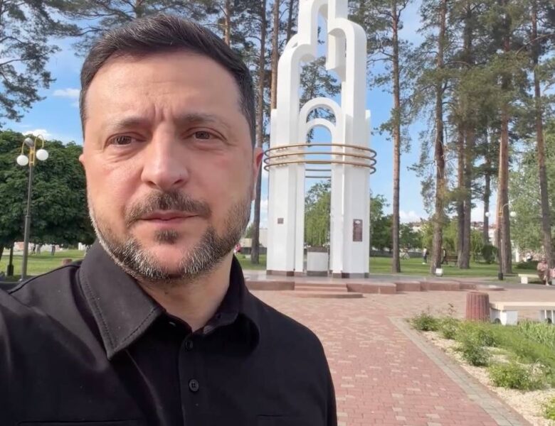 Сьогодні у Славутичі; важливо підтримати наших людей тут, посилити захист