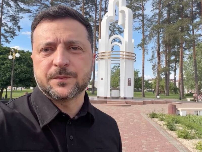 Сьогодні у Славутичі; важливо підтримати наших людей тут, посилити захист