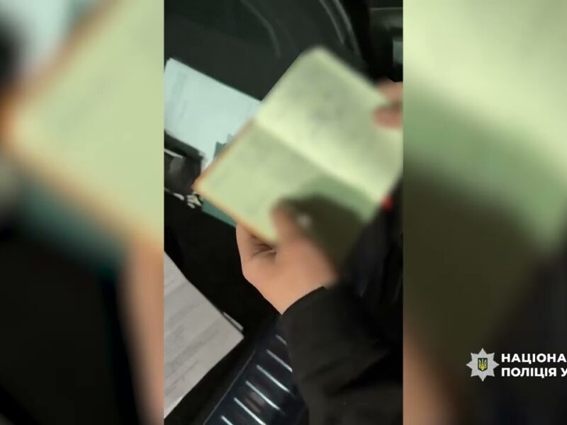 Поліція викрила корупційні схеми, до яких причетні посадовці лікарні  – вилучено понад 17,7 млн грн