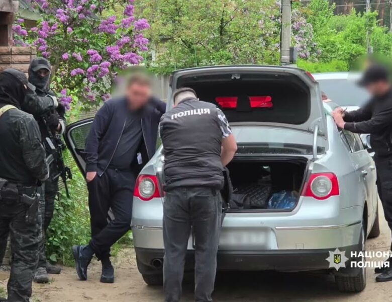 Шахрайство з нерухомістю на понад 21,3 млн грн: закарпатські поліцейські викрили групу зловмисників