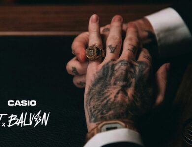 Casio і J Balvin випустили мініатюрний цифровий годинник-каблучку