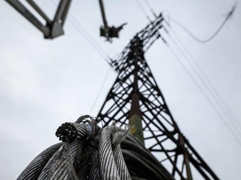 Чернігів частково знеструмлений через російську атаку
