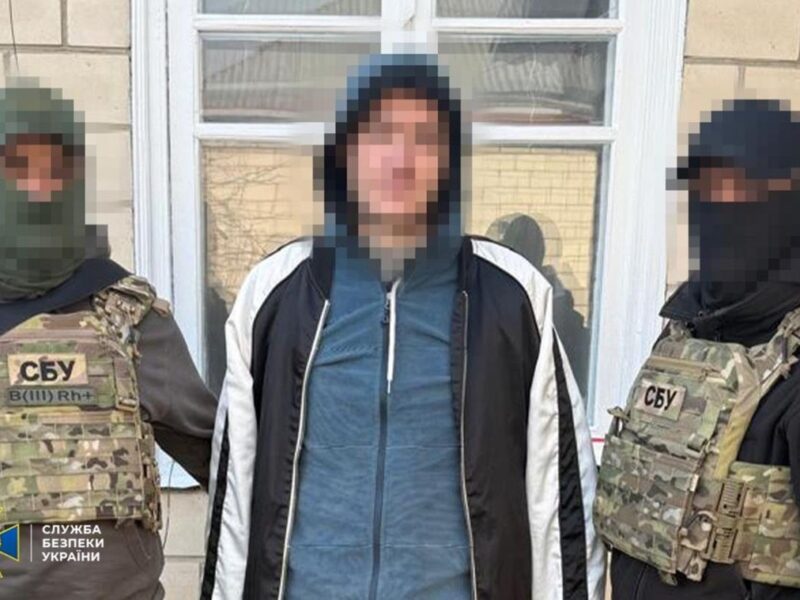 Дезертир організовував підпали військових авто у Києві