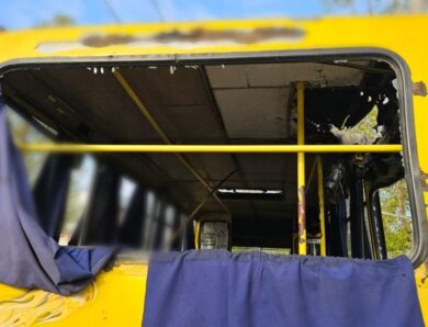 Дрон росіян атакував автобус на Херсонщині: є жертва