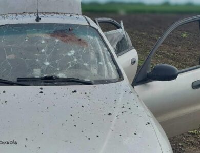 Двоє чоловіків на Сумщині загинули, коли вантажили в авто уламки дрона