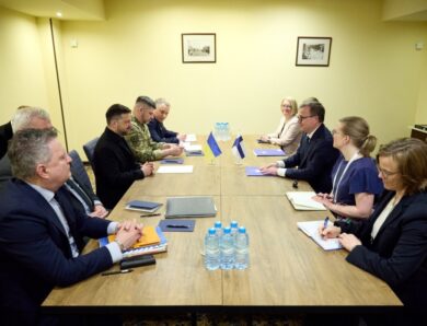Фінляндія скерує $300 млн на оборону України