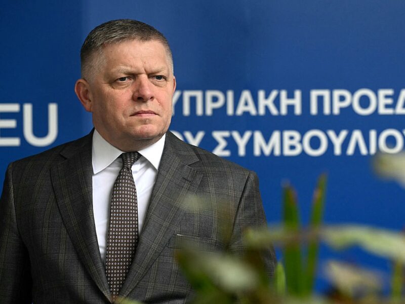 Фіцо поїде на 9 травня до Москви – ЗМІ