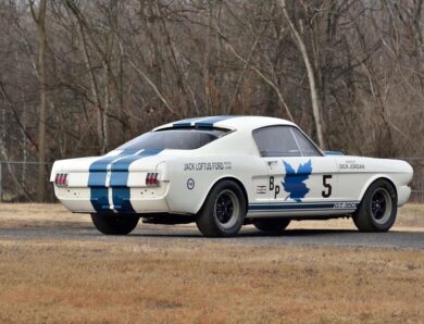 Ford Mustang 60-х продали на аукціоні майже за 4 мільйони доларів
