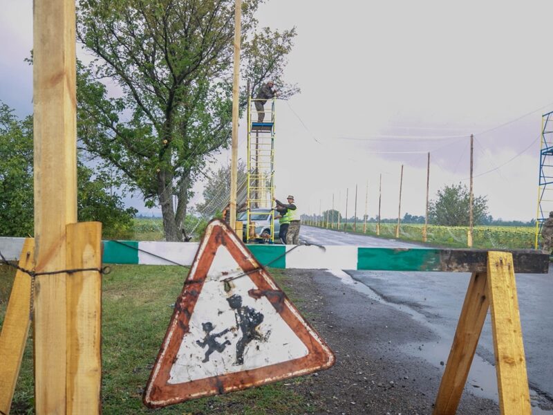 Кругова оборона і евакуація: до чого готують міста