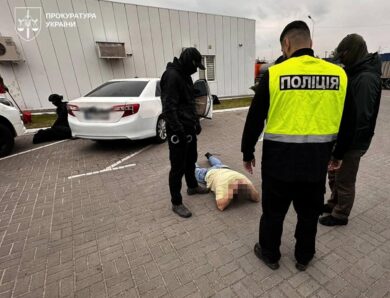Лікарі-близнюки продавали фіктивну інвалість на Київщині