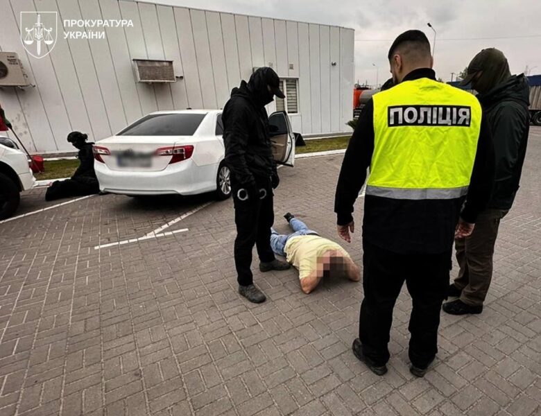 Лікарі-близнюки продавали фіктивну інвалість на Київщині