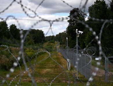 Литва повернула до Білорусі 18 нелегалів, які перетнули кордон через тунель