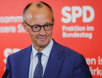 Мерц має надію, що Сі вплине на Путіна щодо війни