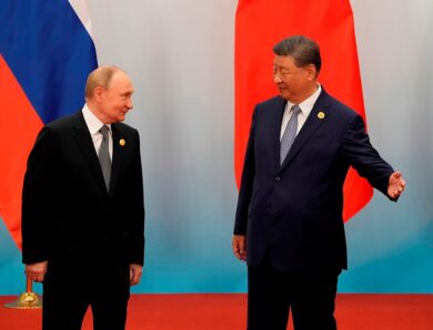 Молодший партнер їде на поклон. Путін в Китаї