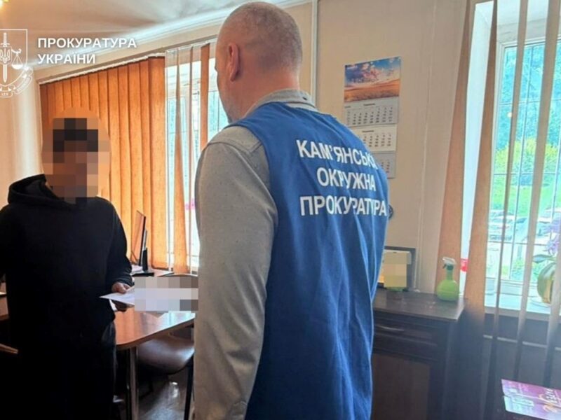 На Дніпропетровщині вітчим намагався зґвалтувати 6-річну падчерку