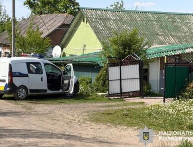 На Хмельниччині скоєно напад на поліцію, є жертви