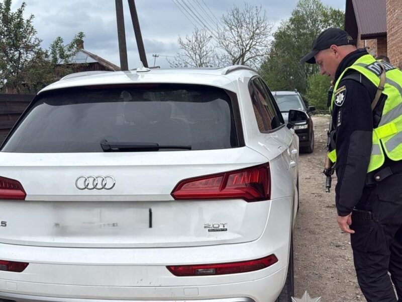 На Львівщині чоловік відкрив вогонь із рушниці по авто опонента