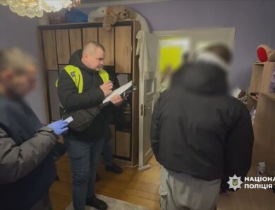 На Прикарпатті викрили злочинців, які зняли близько 900 тис грн з рахунків